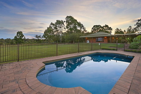 Ironstone Estate Lovedale - Accommodation Cooktown 0
