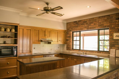 Ironstone Estate Lovedale - Accommodation Cooktown 4