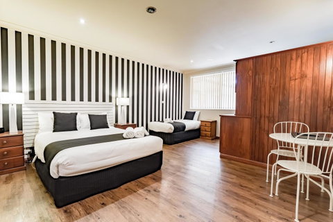 Bundanoon Country Inn Motel - Accommodation Cooktown 8