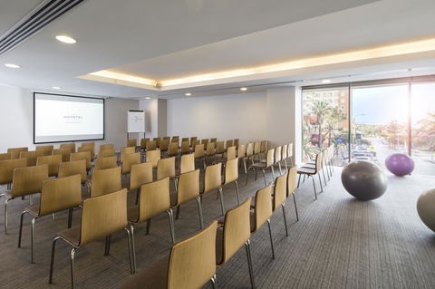 Novotel Newcastle Beach - Accommodation Cooktown 17