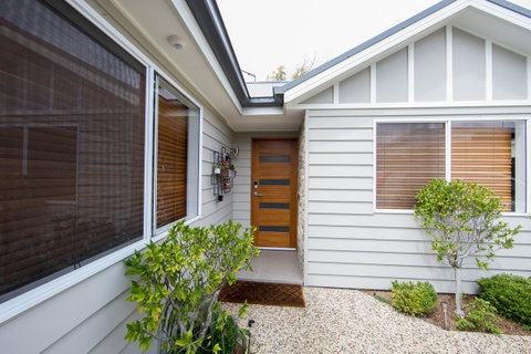Armidale Cottage - House 2 - Accommodation Cooktown 1