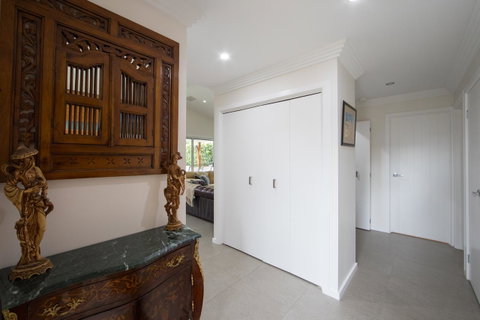 Armidale Cottage - House 2 - Accommodation Cooktown 10