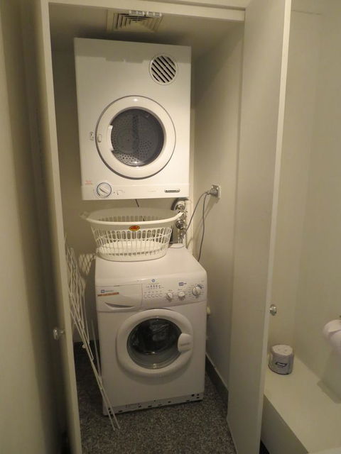 Manly Paradise Motel & Apartments - Accommodation Cooktown 24