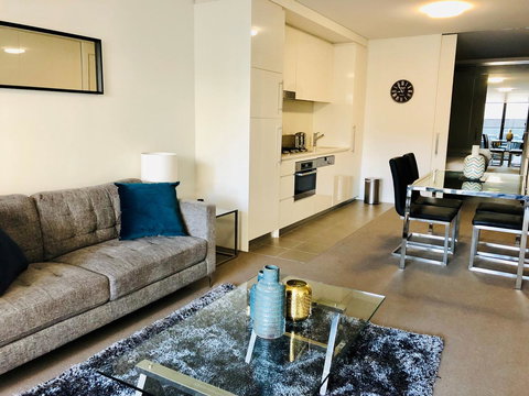 Wyndel Apartments Neutral Bay - The Mint - Accommodation Cooktown 8