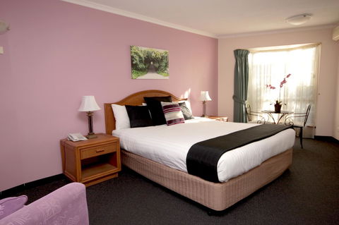 Sapphire Waters Motor Inn - Accommodation Cooktown 4