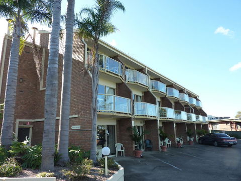 Sapphire Waters Motor Inn - Accommodation Cooktown 34