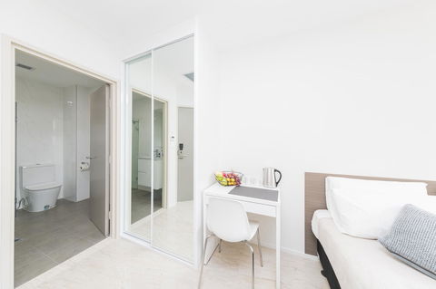 Dixon Residences - Accommodation Cooktown 21