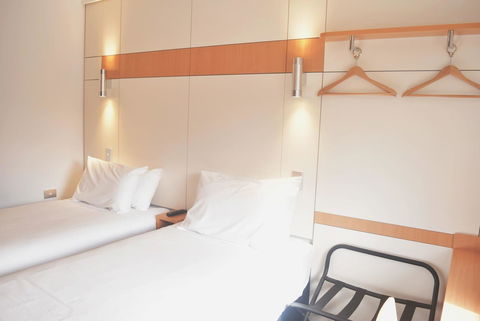 Ibis Budget - Gosford - Accommodation Cooktown 9
