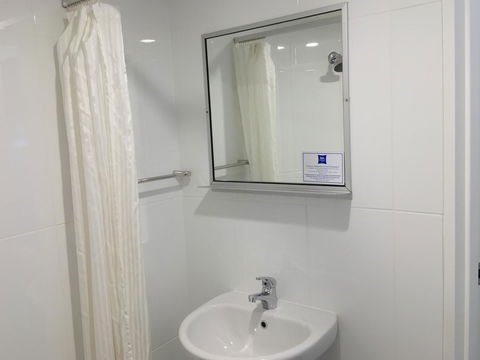 Ibis Budget - Gosford - Accommodation Cooktown 4