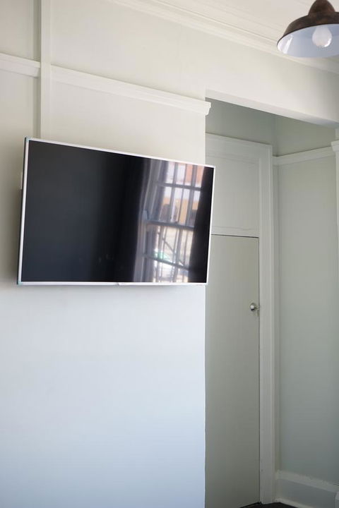 Rosehill Hotel - Accommodation Cooktown 14