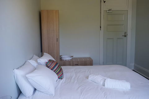 Rosehill Hotel - Accommodation Cooktown 17