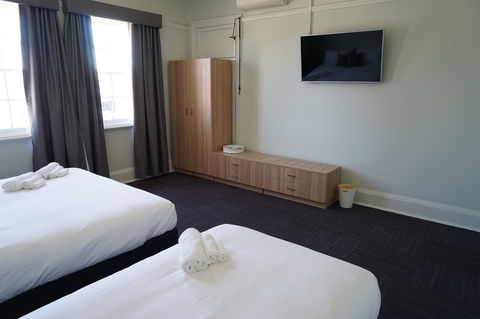 Rosehill Hotel - Accommodation Cooktown 38