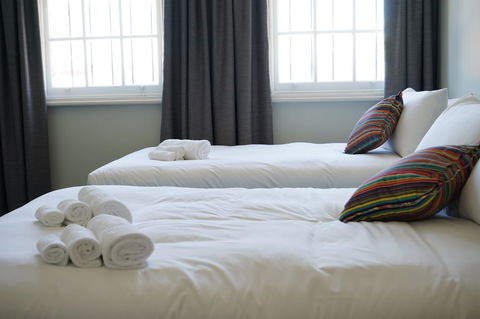 Rosehill Hotel - Accommodation Cooktown 13