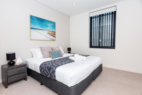 Brand New Executive Apartment - Accommodation Cooktown 8