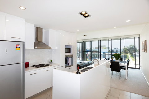 Brand New Executive Apartment - Accommodation Cooktown 5