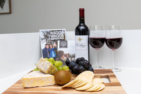 Brand New Executive Apartment - Accommodation Cooktown 19