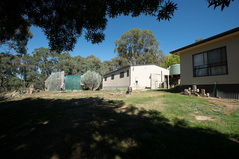 Pound Creek Gallery - Accommodation Cooktown 22