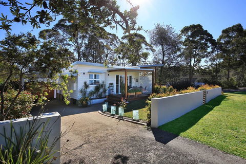 Jervis Bay Beach Shack I Pet Friendly - Accommodation Cooktown 15
