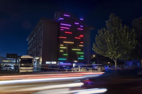 Mercure Albury - Accommodation Cooktown 0