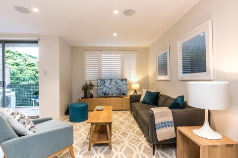 Nobbs Â· Executive 2 Storey Sydney Apartment With Pool - Accommodation Cooktown 0
