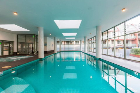 Nobbs Â· Executive 2 Storey Sydney Apartment With Pool - Accommodation Cooktown 12