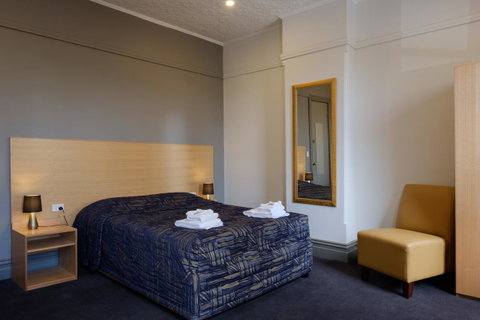 Royal Exhibition Hotel - Accommodation Cooktown 12