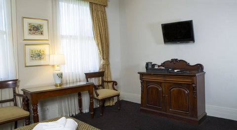 Royal Exhibition Hotel - Accommodation Cooktown 29