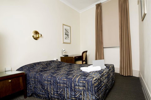 Royal Exhibition Hotel - Accommodation Cooktown 23