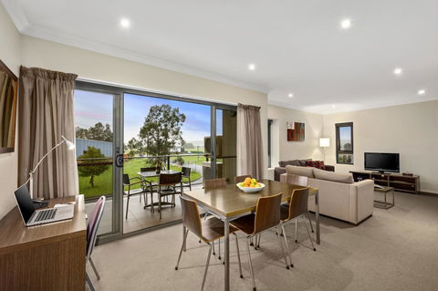 Quest Singleton - Accommodation Cooktown 3