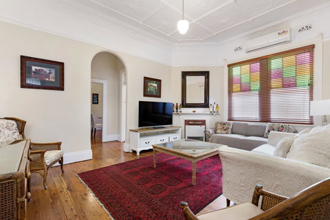 Drummoyne 3 Bedroom Home (62ALE) - Accommodation Cooktown 1