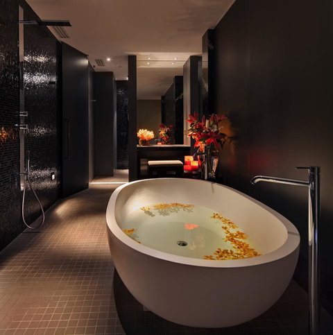 The Darling At The Star - Accommodation Cooktown 42