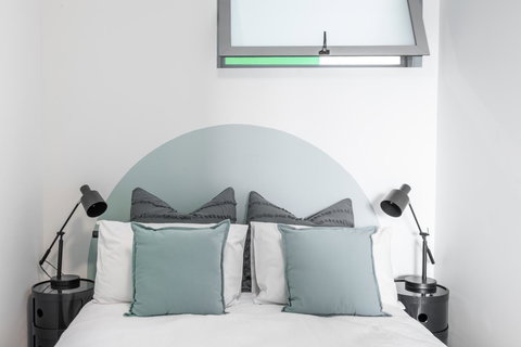 Large Light Luxe 3BDR 2BA Free Parking - Walk To Sydney Uni And RPA - Accommodation Cooktown 10