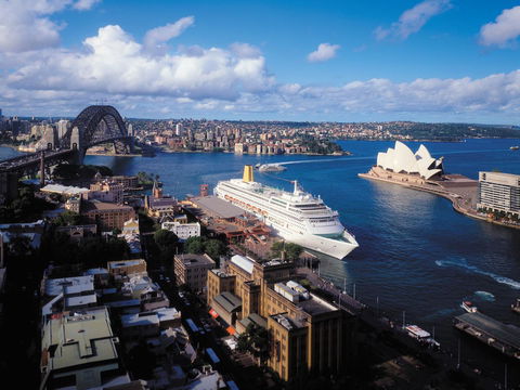 Four Seasons Hotel Sydney - Accommodation Cooktown 37