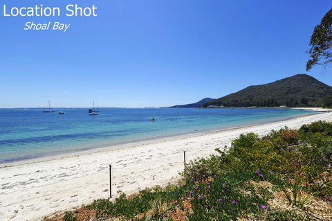 Ronald Avenue 1/65 - Shoal Bay - Accommodation Cooktown 10