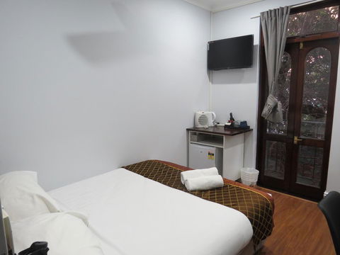 Newtown Cozy Stays - Accommodation Cooktown 32