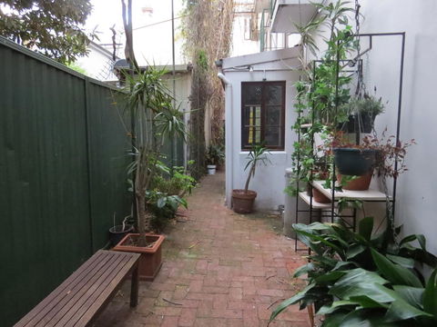Newtown Cozy Stays - Accommodation Cooktown 5