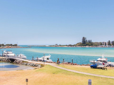 Shoreline 7 - Accommodation Cooktown 3