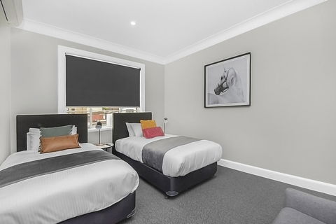 Horse And Jockey Hotel Homebush - Accommodation Cooktown 4