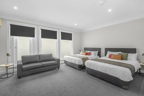 Horse And Jockey Hotel Homebush - Accommodation Cooktown 0