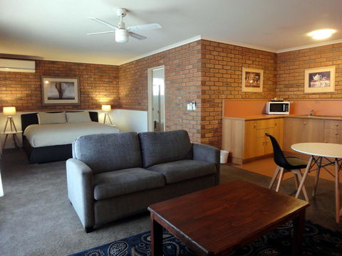 Summerhill Motor Inn - Accommodation Cooktown 35