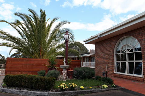 Summerhill Motor Inn - Accommodation Cooktown 29