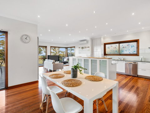 The Beach House Terrigal - Accommodation Cooktown 4