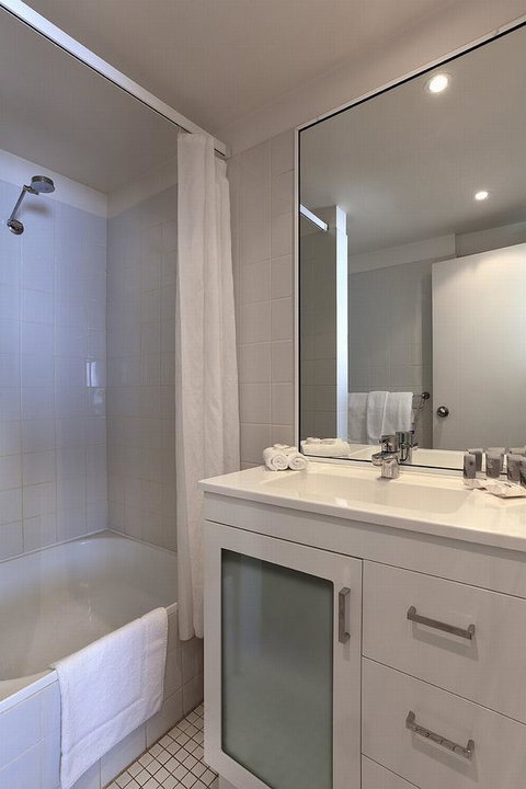 Macleay Hotel - Accommodation Cooktown 14