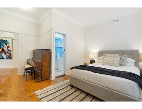 Huge Garden Apartment In The Heart Of Bondi Beach - Accommodation Cooktown 2