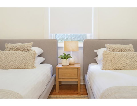 Huge Garden Apartment In The Heart Of Bondi Beach - Accommodation Cooktown 10