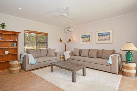 JE Guesthouse, Central To All The Hunter Valley Has To Offer - Accommodation Cooktown 2