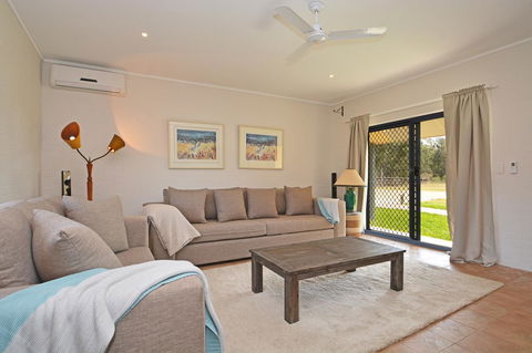 JE Guesthouse, Central To All The Hunter Valley Has To Offer - Accommodation Cooktown 1