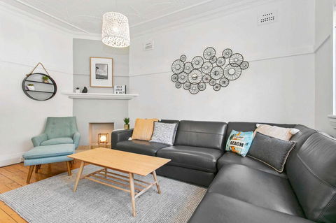 Seaspray - Manly Beach Apartment Close To The Sand - Accommodation Cooktown 0