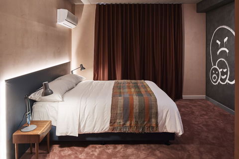 The Collectionist Newtown - Accommodation Cooktown 24