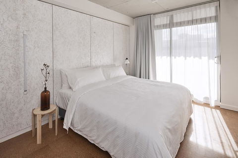 The Collectionist Newtown - Accommodation Cooktown 15